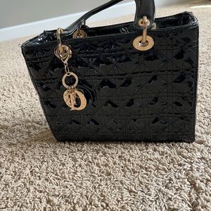 Women’s black Purse